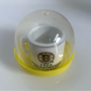NHL 1972 Boston Bruins Stanley Cup champion mini cup